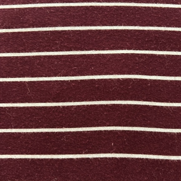 American Eagle T-shirt - Picture 4 of 5